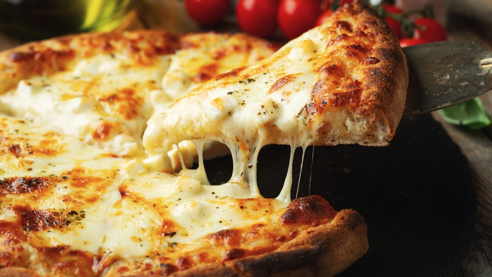 Experience fresh handcrafted pizza at PizzaNapoli Lloydminster